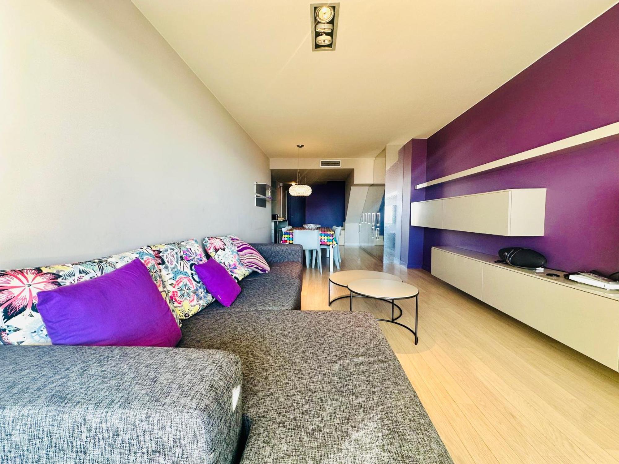 Global Immo 4082 Milleni Duplex Apartment *